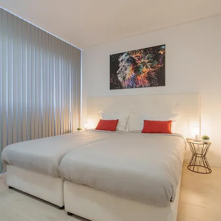 Aqua Villa, With Jacuzzi And Private Pool Сasa de vacaciones *